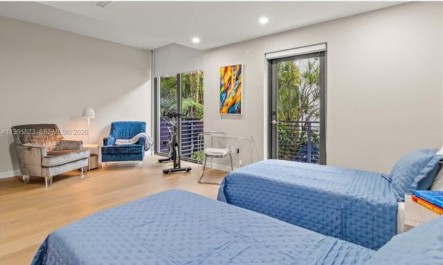 1055 99th St 0, Bay Harbor Islands, FL 33154