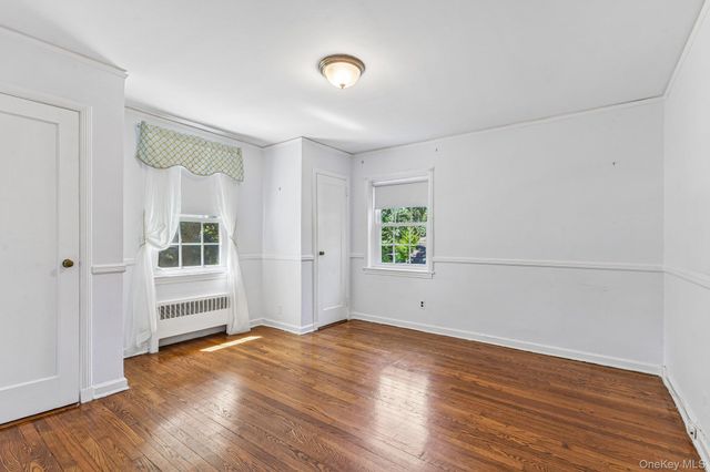 93 Transverse Road, Garden City, NY 11530