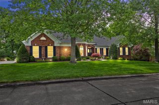 26 Windcastle Drive, St Charles, MO 63304