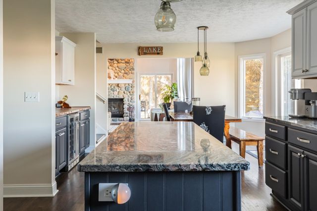 8573 W Lakeshore Drive, Perry, MI 48872