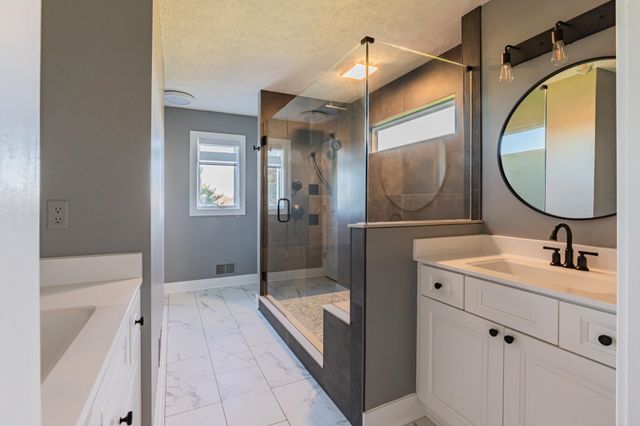 8573 W Lakeshore Drive, Perry, MI 48872