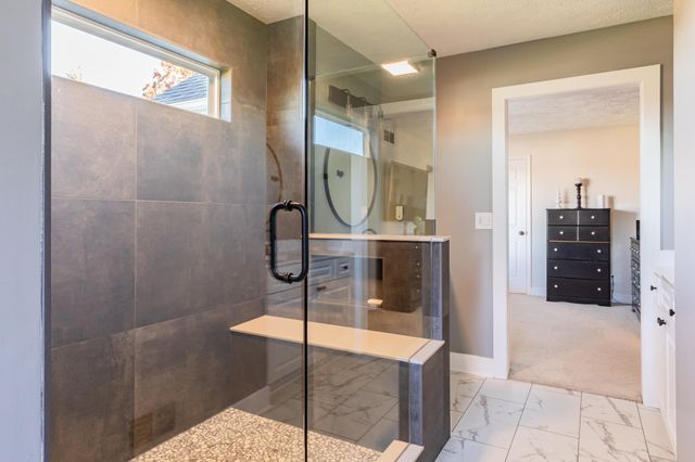 8573 W Lakeshore Drive, Perry, MI 48872