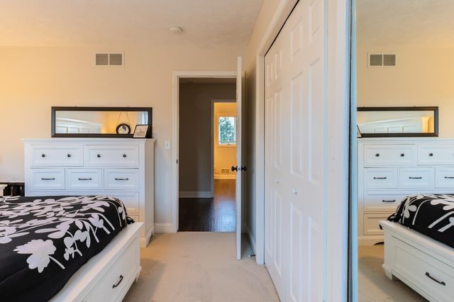 8573 W Lakeshore Drive, Perry, MI 48872