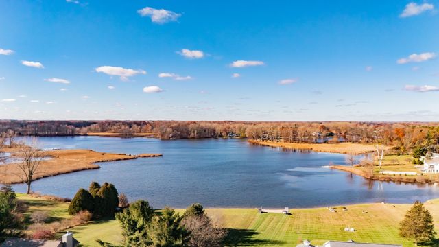 8573 W Lakeshore Drive, Perry, MI 48872