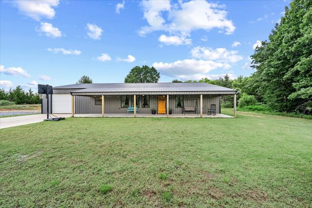 102 Brenna Court, Shawnee, OK 74804