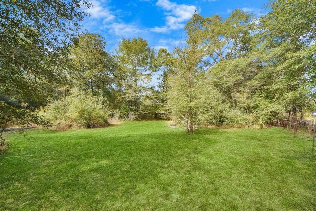 260 Kim Street, Shepherd, TX 77371