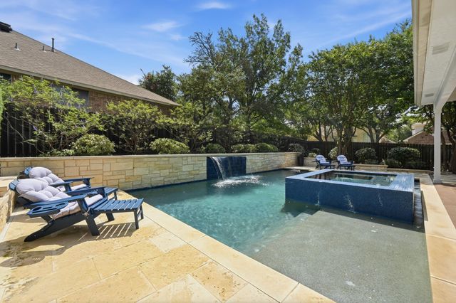 6122 Mordred LN, Austin, TX 78739