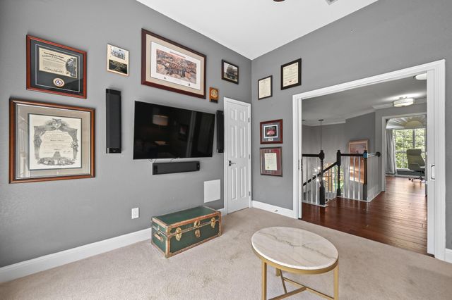 6122 Mordred LN, Austin, TX 78739