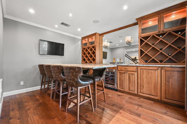 6122 Mordred LN, Austin, TX 78739