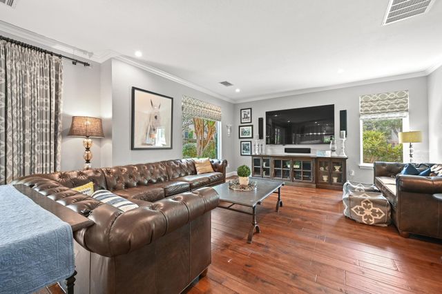 6122 Mordred LN, Austin, TX 78739