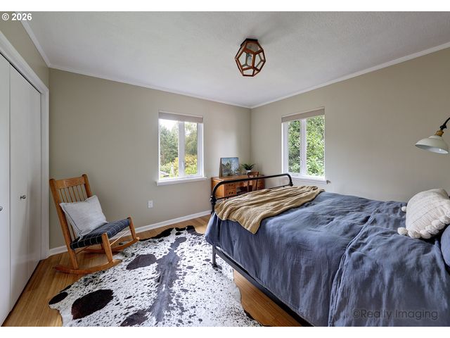7826 Sw 5TH Ave, Portland, OR 97219