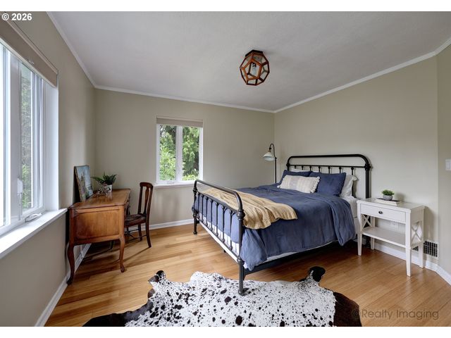 7826 Sw 5TH Ave, Portland, OR 97219