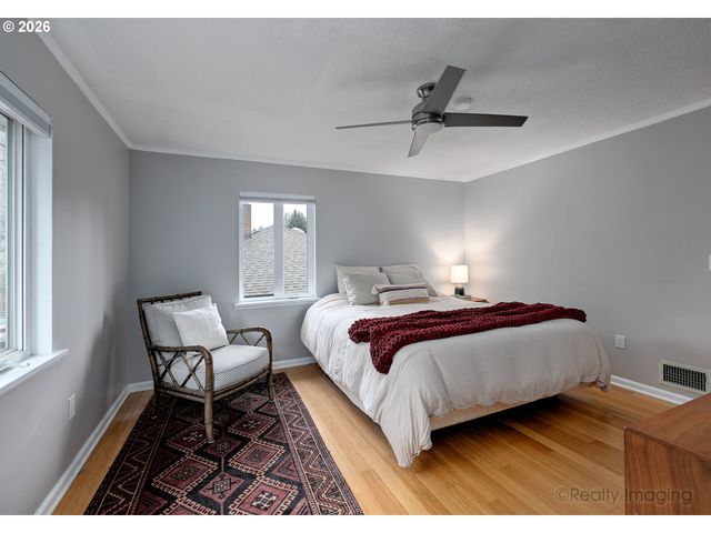 7826 Sw 5TH Ave, Portland, OR 97219