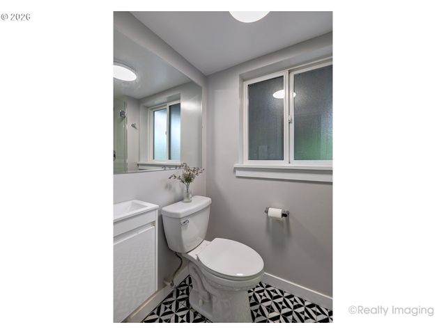 7826 Sw 5TH Ave, Portland, OR 97219