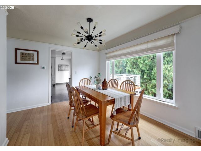 7826 Sw 5TH Ave, Portland, OR 97219