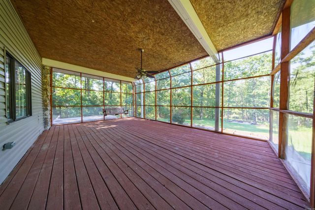 306 N Rainey Lane, Cave City, AR 72521