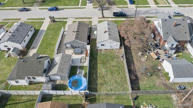 2552 Emogene Street, Melvindale, MI 48122