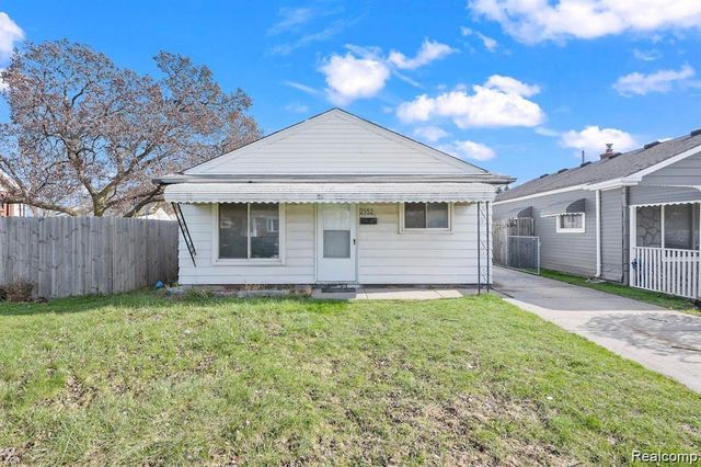 2552 Emogene Street, Melvindale, MI 48122