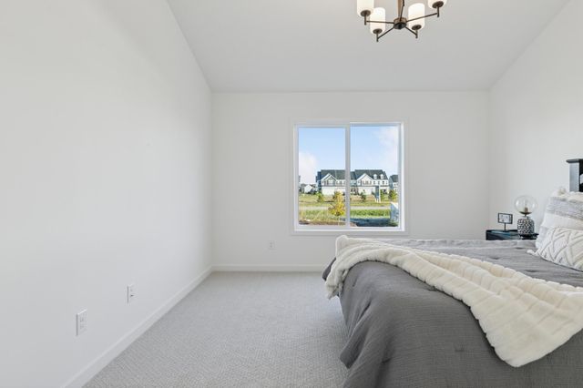 5014 Airlake Draw, Woodbury, MN 55129