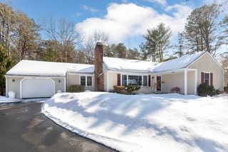 1415 Old Post Rd, Barnstable, MA 02648