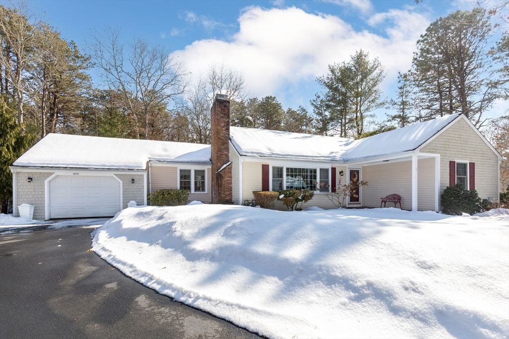 1415 Old Post Rd, Barnstable, MA 02648