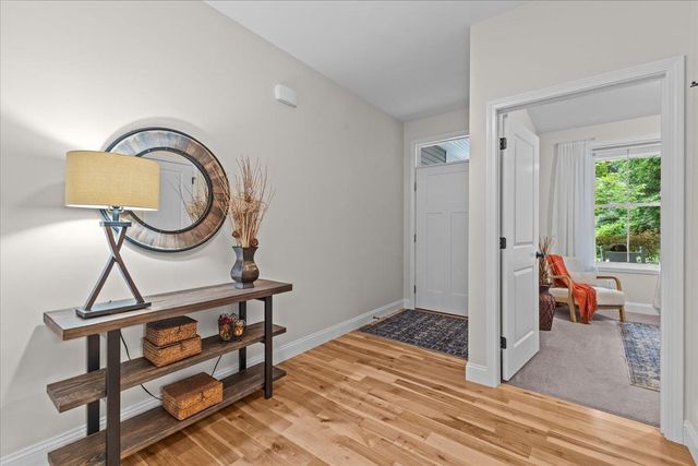 68 Laurentide Lane, South Burlington, VT 05403