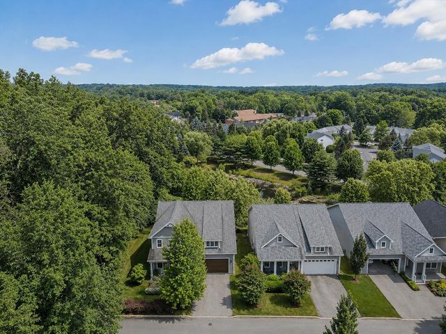 68 Laurentide Lane, South Burlington, VT 05403