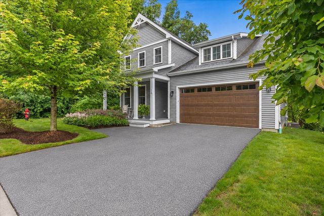 68 Laurentide Lane, South Burlington, VT 05403