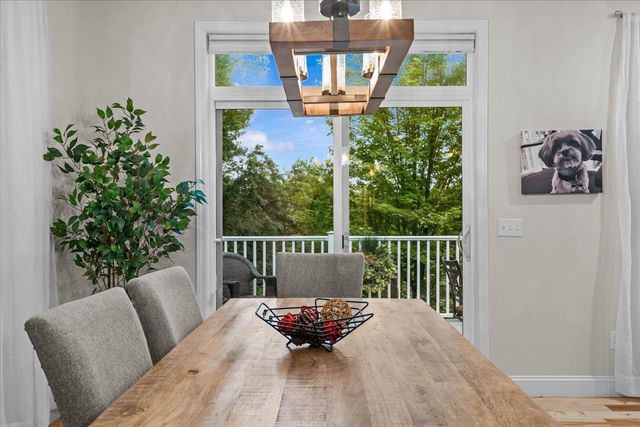 68 Laurentide Lane, South Burlington, VT 05403