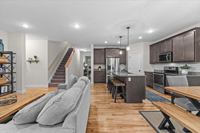 68 Laurentide Lane, South Burlington, VT 05403
