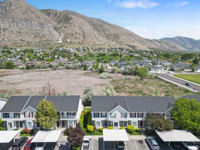732 N 200 E, Springville, UT 84663