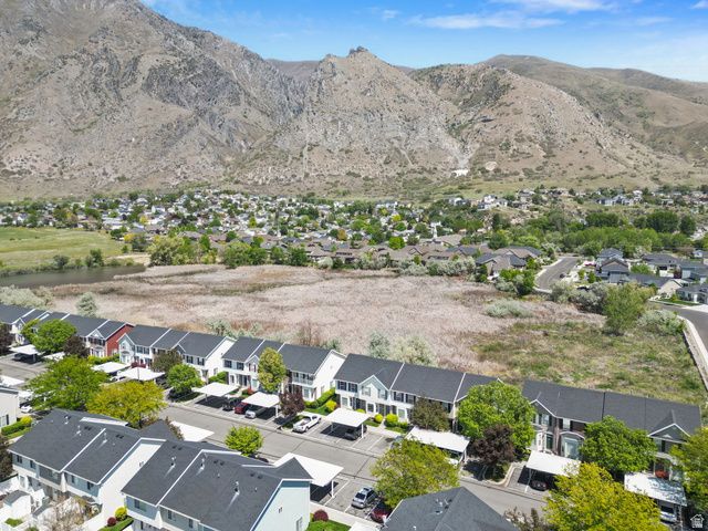 732 N 200 E, Springville, UT 84663