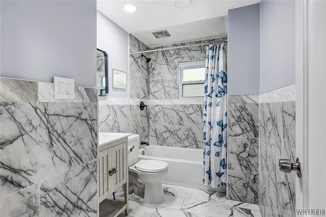 405 West Ferry Lower, Buffalo, NY 14213