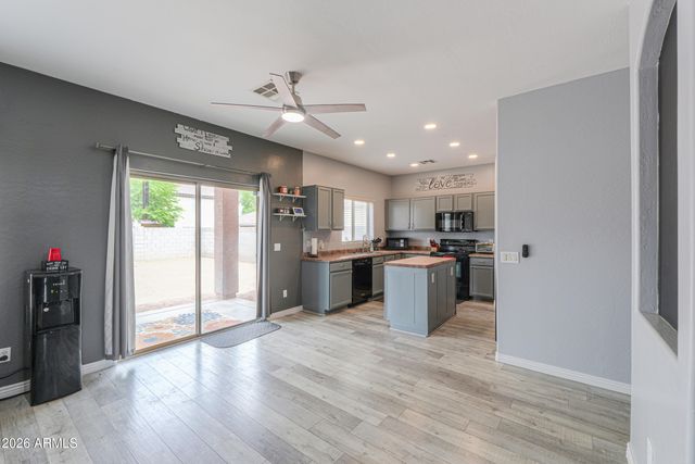 45574 W TULIP Lane, Maricopa, AZ 85139