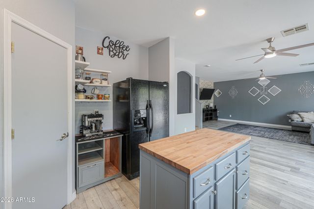 45574 W TULIP Lane, Maricopa, AZ 85139