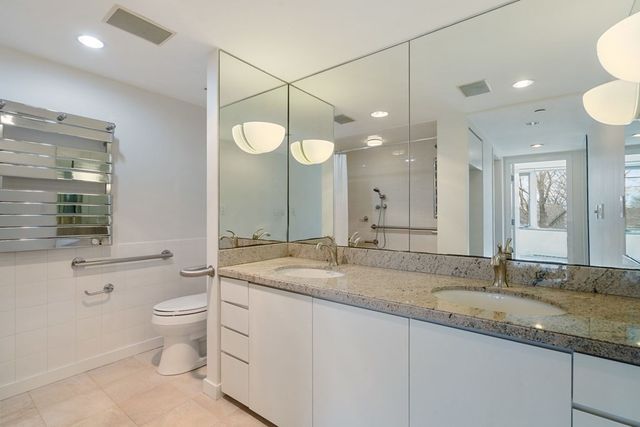 975 Memorial Drive 204, Cambridge, MA 02138