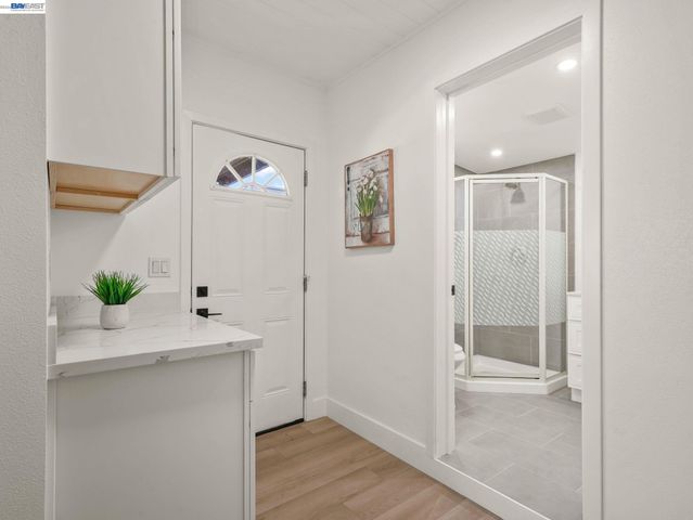 36605 Hafner St, Newark, CA 94560