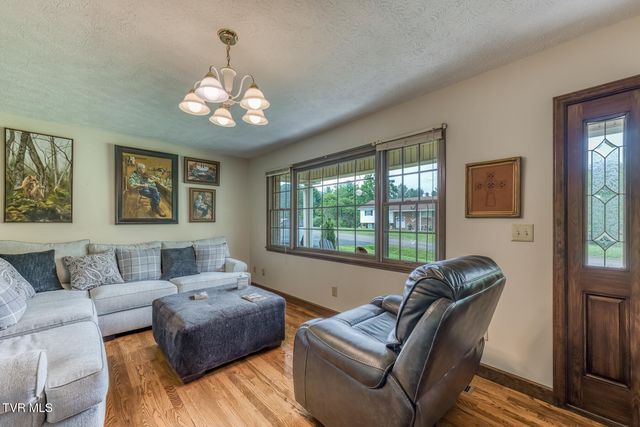 451 Highland Acres, Mountain City, TN 37683