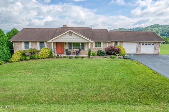 451 Highland Acres, Mountain City, TN 37683