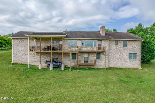 451 Highland Acres, Mountain City, TN 37683