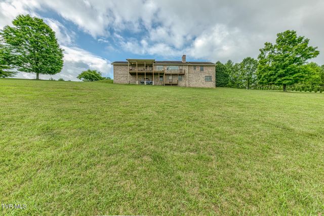 451 Highland Acres, Mountain City, TN 37683