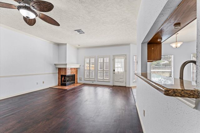 2118 Gemini Street, Houston, TX 77058