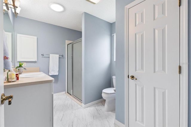 2725 MORVEN PARK WAY, The Villages, FL 32162