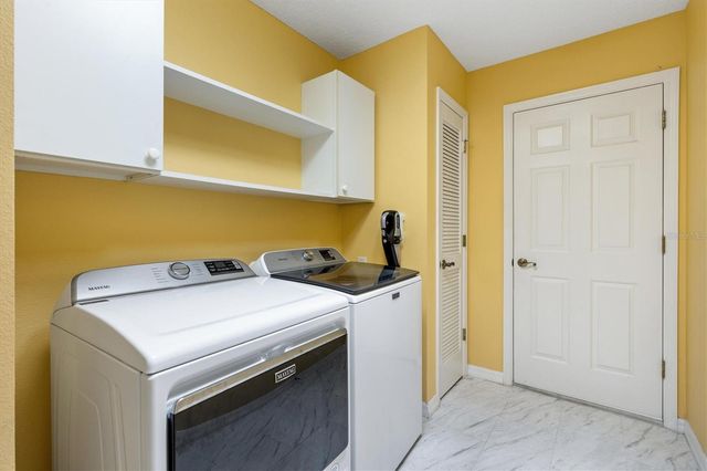 2725 MORVEN PARK WAY, The Villages, FL 32162