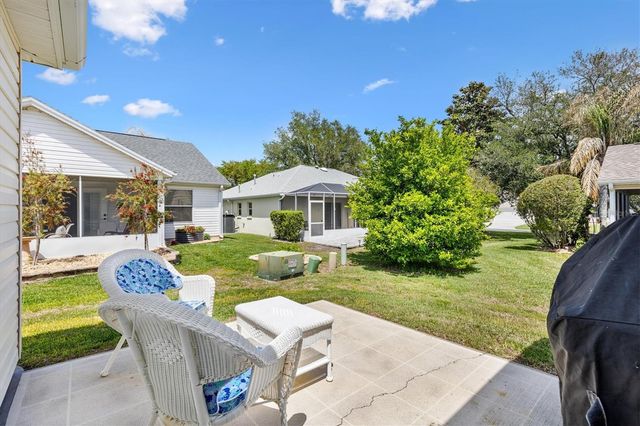 2725 MORVEN PARK WAY, The Villages, FL 32162