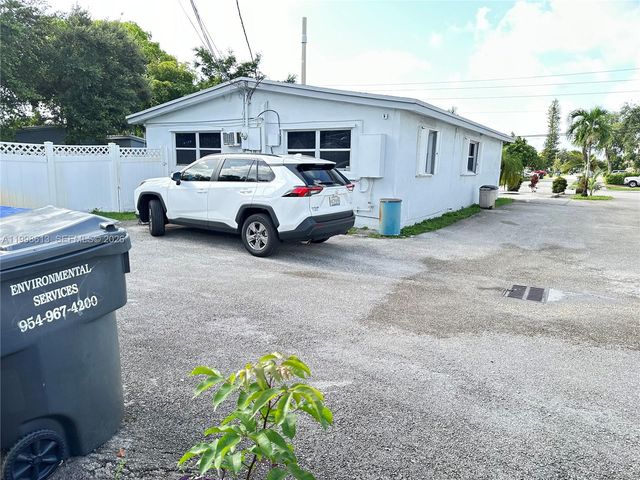 7121 Taft St A, Hollywood, FL 33024