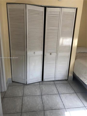 7121 Taft St A, Hollywood, FL 33024