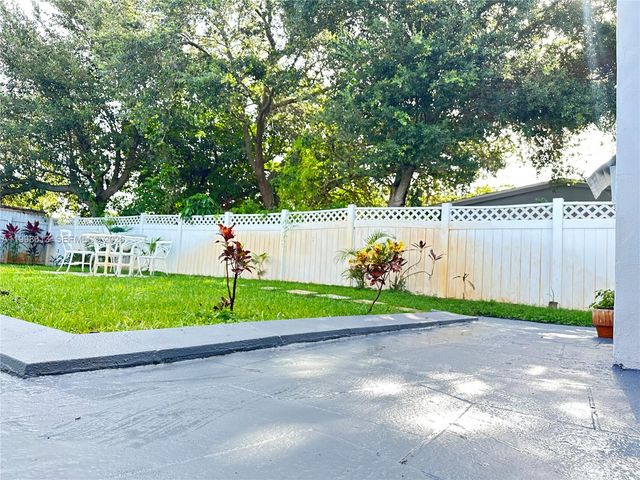 7121 Taft St A, Hollywood, FL 33024