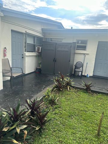 7121 Taft St A, Hollywood, FL 33024