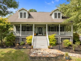 183 Lunar Trace Road, Waynesville, NC 28786